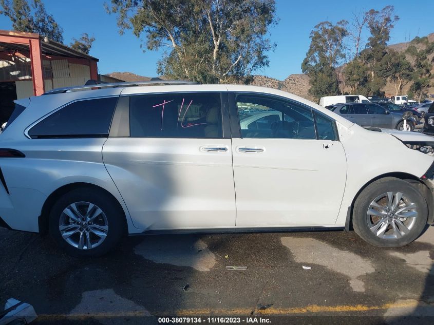 VIN 5TDZRKEC2NS103937 2022 TOYOTA SIENNA no.14