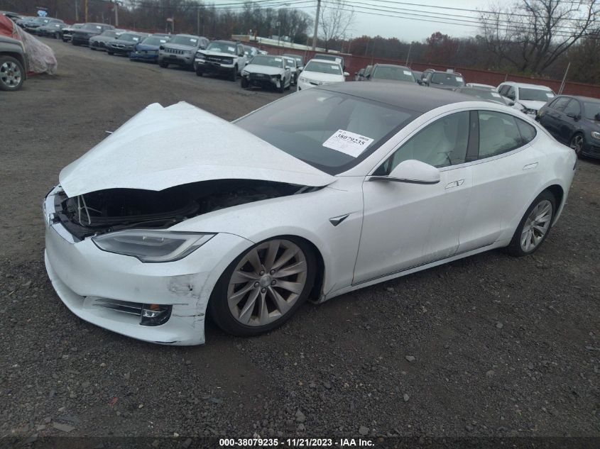 2019 TESLA MODEL S 100D/75D - 5YJSA1E26KF312785