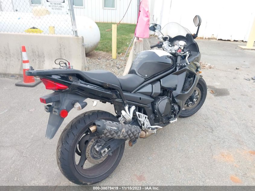 2011 SUZUKI GSX1250 F - JS1GW72B8B2100479