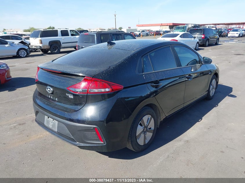 VIN KMHC65LC4JU066166 2018 HYUNDAI IONIQ HYBRID BLUE