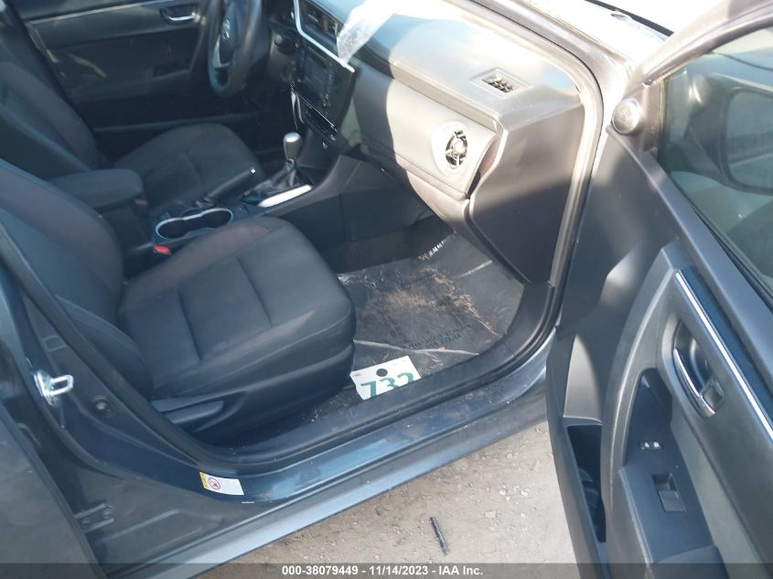 VIN 2T1BURHE4JC114527 2018 TOYOTA COROLLA LE