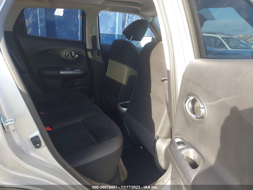 VIN JN8AF5MR2HT704062 2017 NISSAN JUKE SV