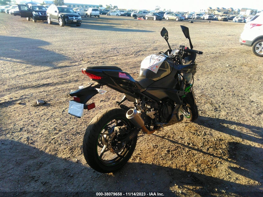 VIN JKAEXKG15PDAK7660 2023 KAWASAKI EX400