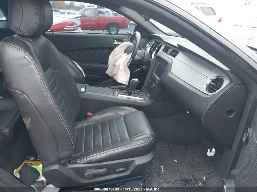 2014 FORD MUSTANG V6 PREMIUM - 1ZVBP8AM5E5291977
