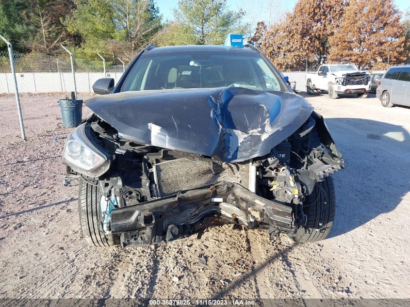 2018 HYUNDAI SANTA FE SE - KM8SMDHF3JU263330