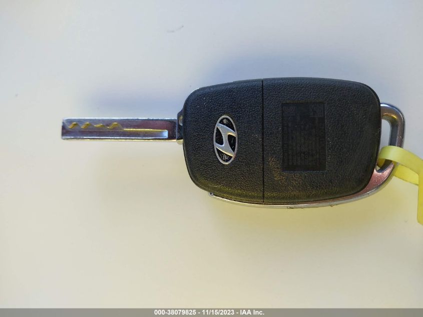 2018 HYUNDAI SANTA FE SE - KM8SMDHF3JU263330
