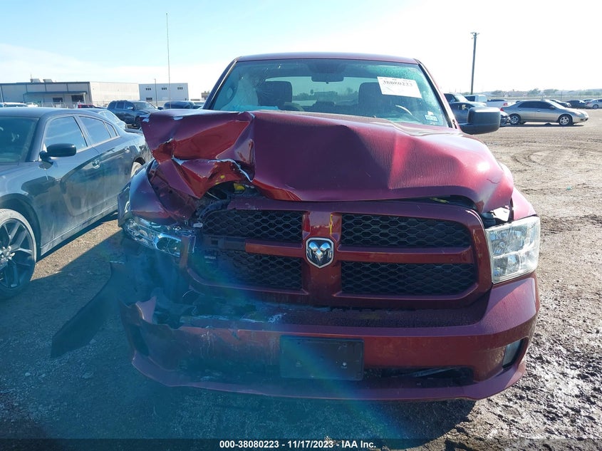 VIN 1C6RR7KG2HS665327 2017 RAM 1500 EXPRESS  4X4 5\7" BOX