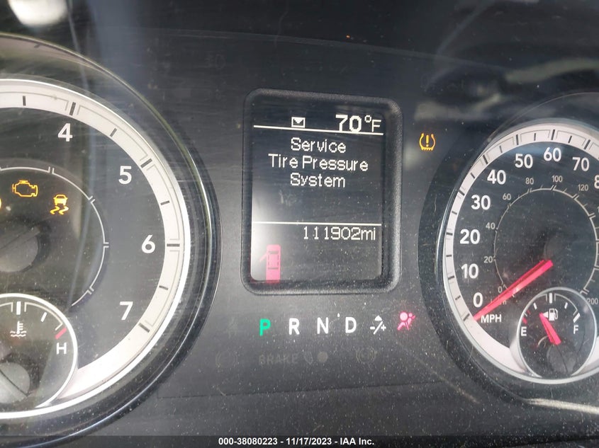 VIN 1C6RR7KG2HS665327 2017 RAM 1500 EXPRESS  4X4 5\7" BOX