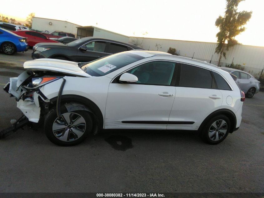 KNDCE3LC9K5233497 Kia Niro EX 14