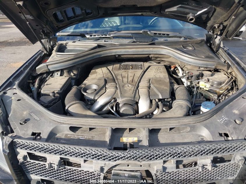 2015 MERCEDES-BENZ GL-CLASS GL 550 - 4JGDF7DE9FA572388