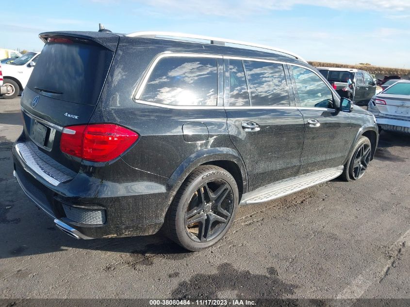 2015 MERCEDES-BENZ GL-CLASS GL 550 - 4JGDF7DE9FA572388