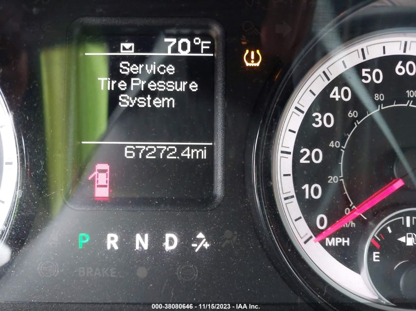 2019 RAM 1500 CLASSIC TRADESMAN - 1C6RR6FG4KS621227
