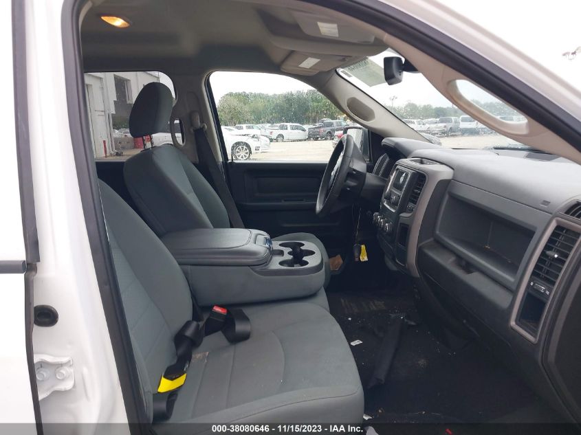 2019 RAM 1500 CLASSIC TRADESMAN - 1C6RR6FG4KS621227