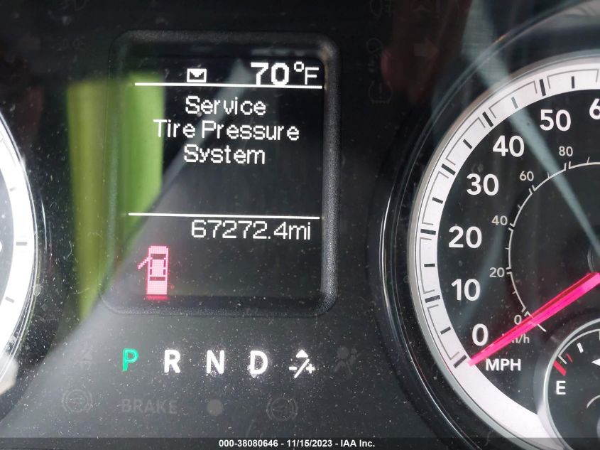 2019 RAM 1500 CLASSIC TRADESMAN - 1C6RR6FG4KS621227