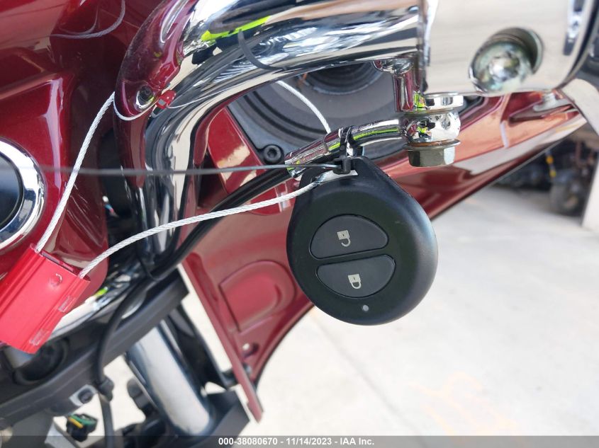 2017 INDIAN MOTORCYCLE CO. ROADMASTER 56KTRAAA7H3355509