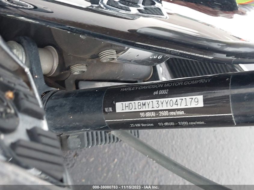2000 HARLEY-DAVIDSON FLSTF 1HD1BMY13YY047179
