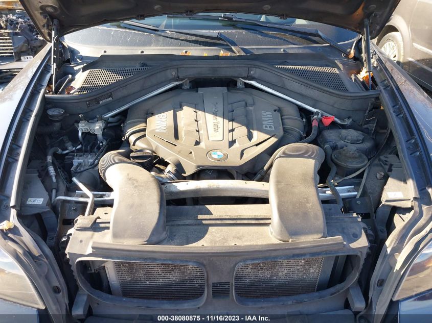 2013 BMW X6 XDRIVE50I - 5UXFG8C52DL591110
