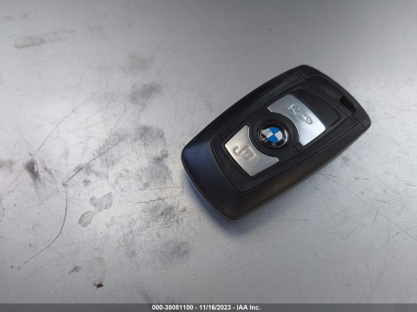 2013 BMW 320I XDRIVE - WBA3C3C50DF981055