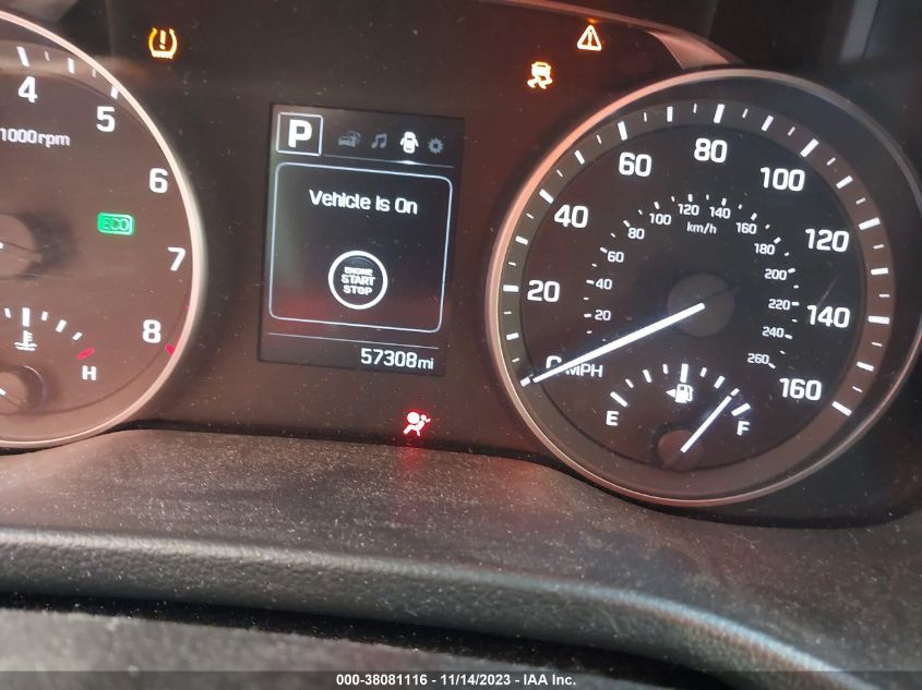 2018 HYUNDAI ELANTRA LIMITED - 5NPD84LF6JH277595