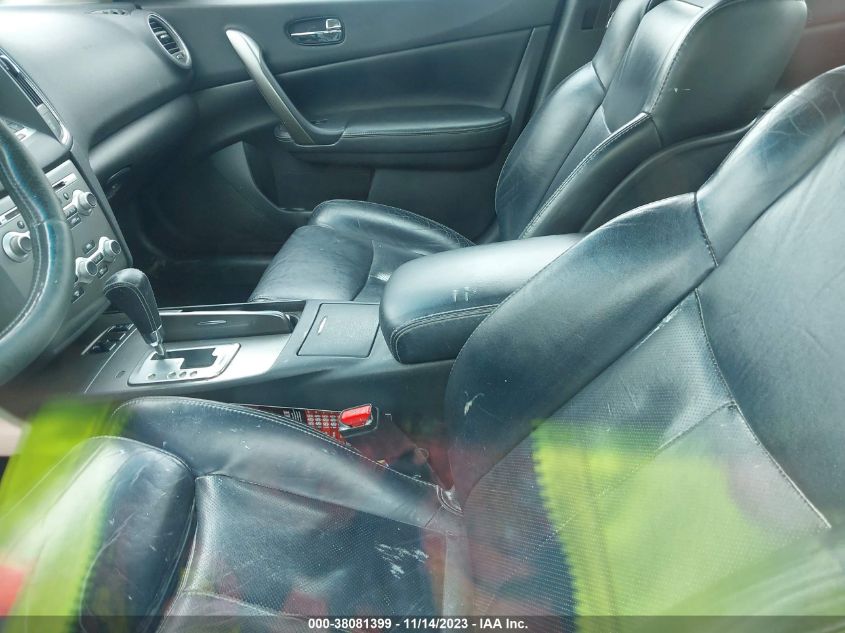 2013 NISSAN MAXIMA 3.5 SV - 1N4AA5AP8DC811923