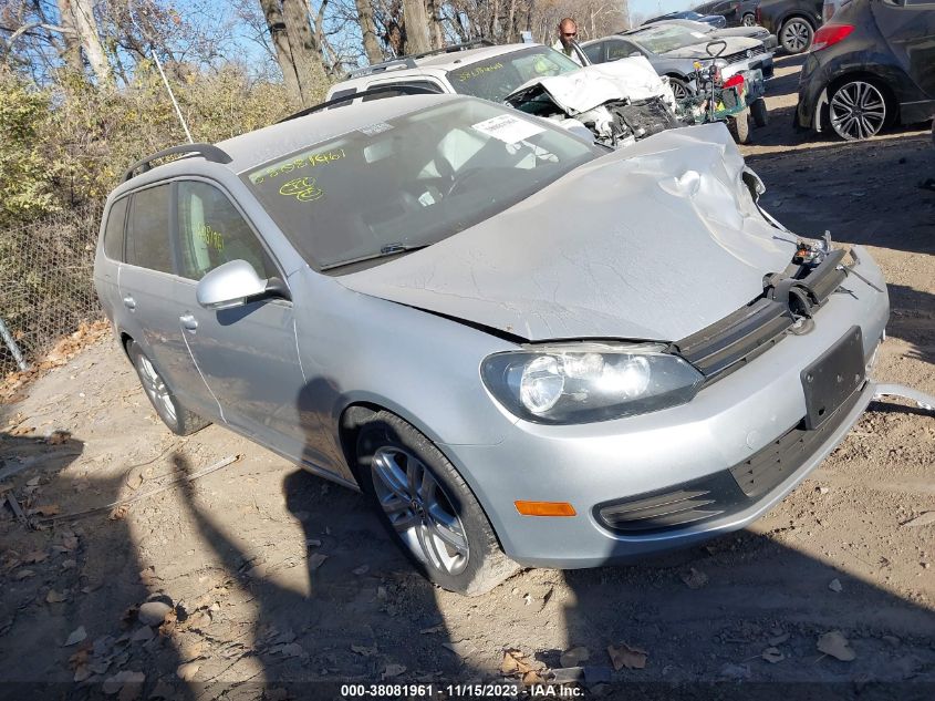 2014 VOLKSWAGEN JETTA SPORTWAGEN 2.0L TDI - 3VWPL7AJ5EM608345