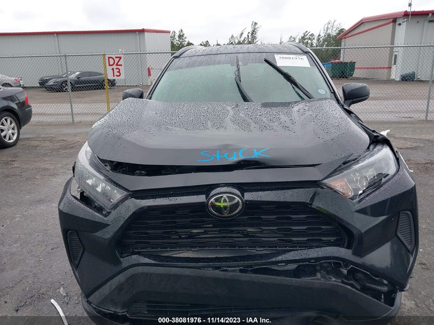 VIN 2T3H1RFV7KW031137 2019 TOYOTA RAV4 LE