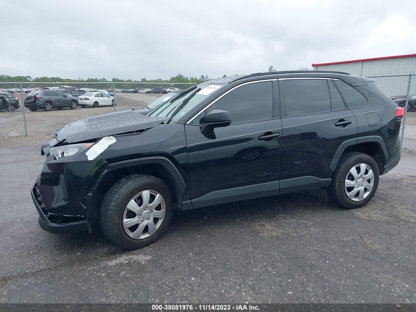 VIN 2T3H1RFV7KW031137 2019 TOYOTA RAV4 LE