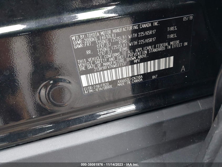 VIN 2T3H1RFV7KW031137 2019 TOYOTA RAV4 LE