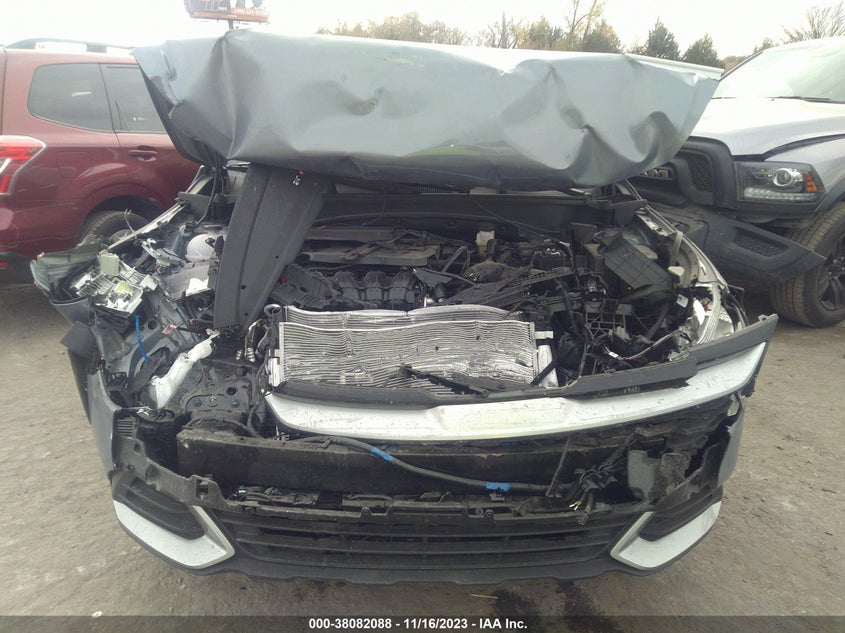 VIN 5XYK33AF1PG138381 2023 KIA SPORTAGE EX