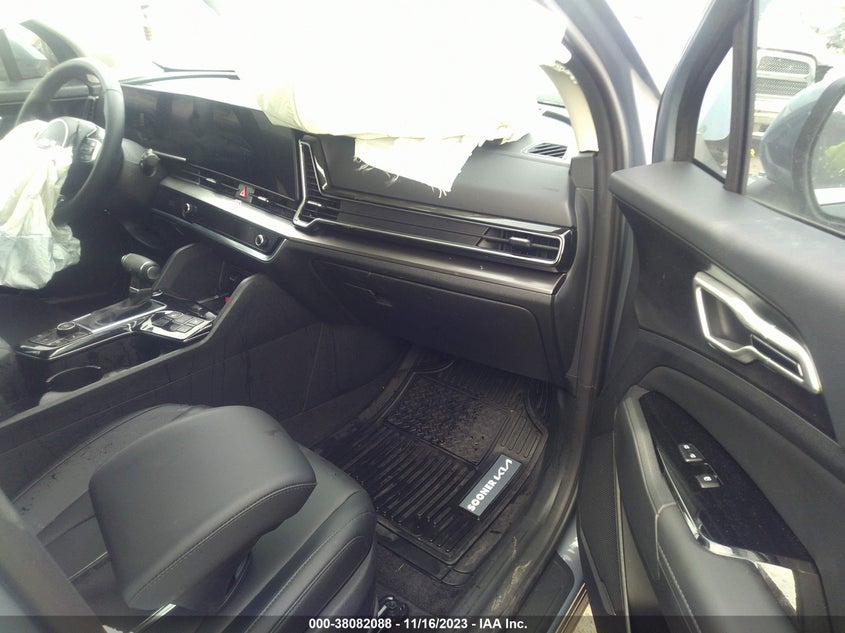VIN 5XYK33AF1PG138381 2023 KIA SPORTAGE EX