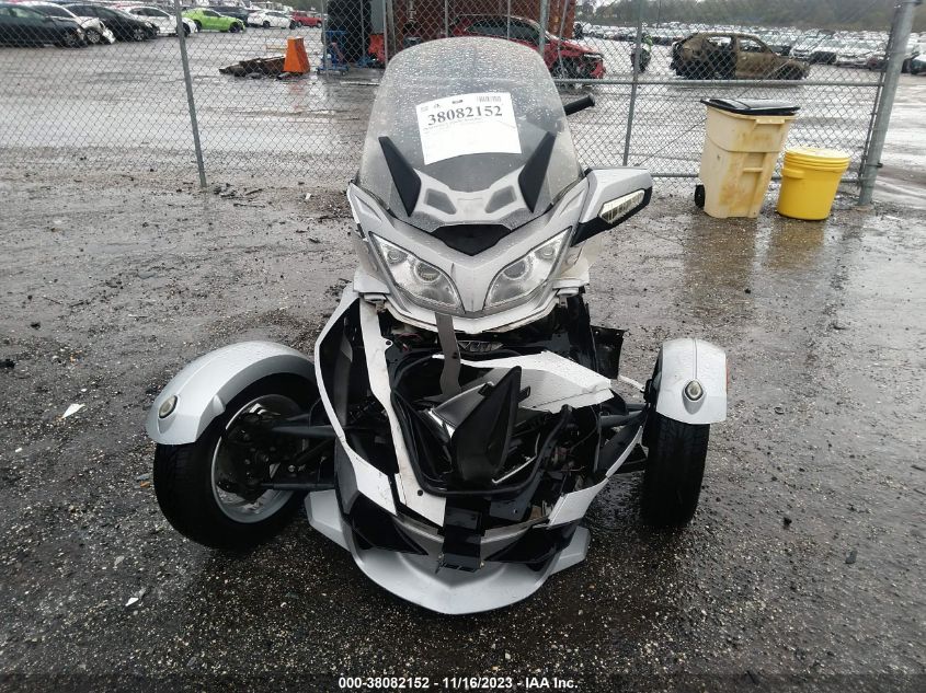 2010 CAN-AM SPYDER ROADSTER RTS 2BXJBWC14AV000121