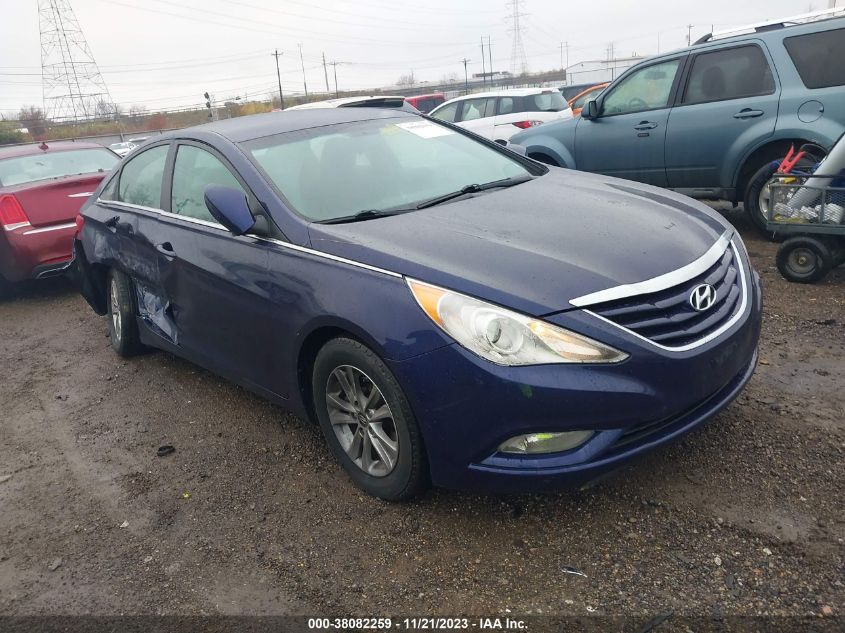 2013 HYUNDAI SONATA GLS - 5NPEB4AC6DH774424