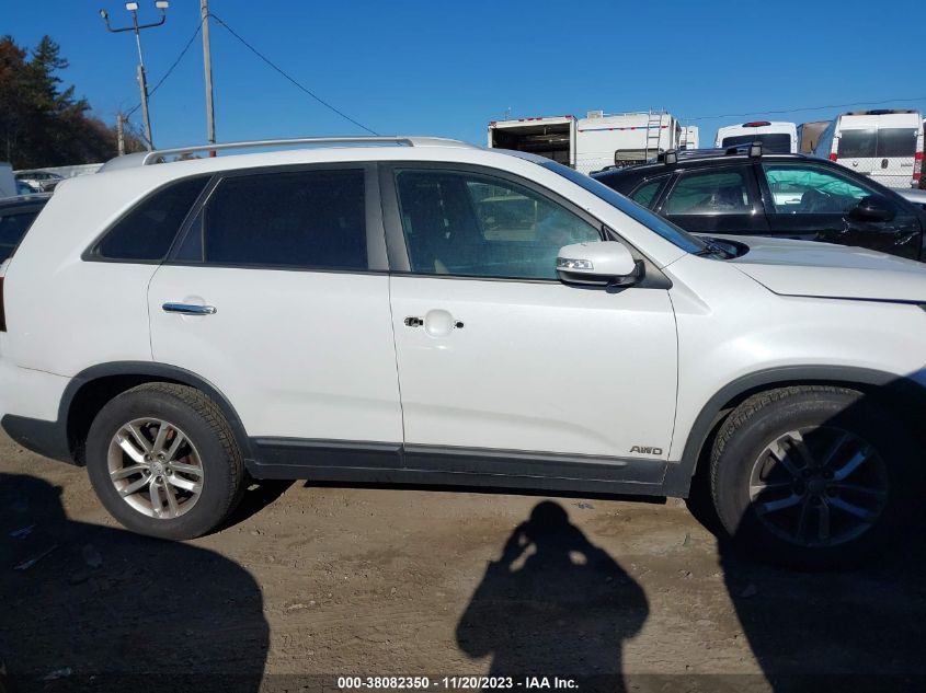 2015 KIA SORENTO LX - 5XYKTCA63FG582599