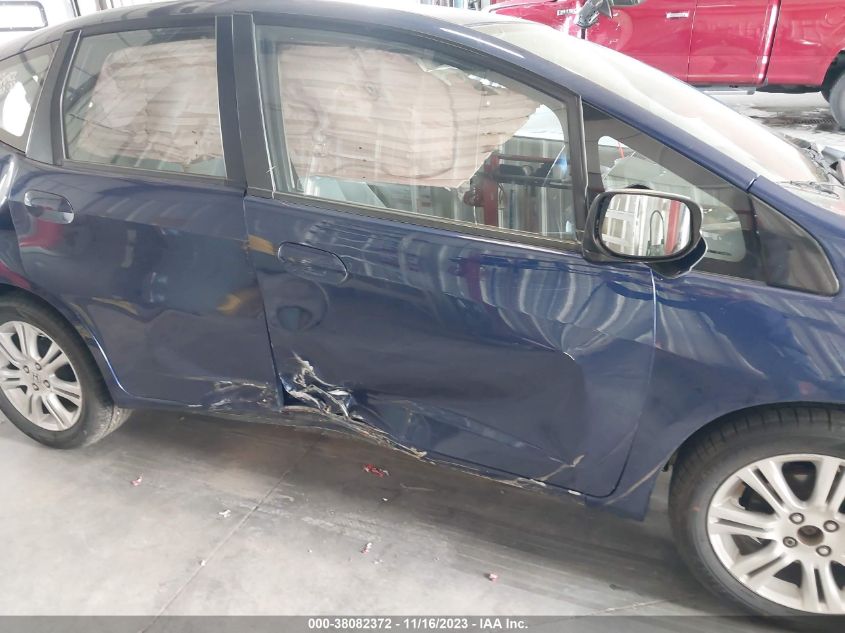 2013 HONDA FIT - JHMGE8H38DC055702