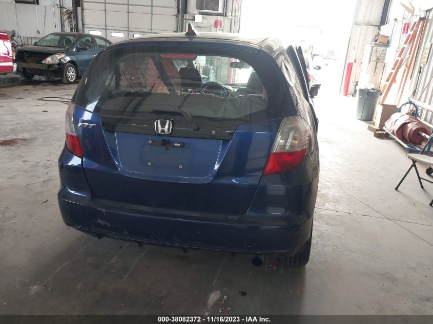 2013 HONDA FIT - JHMGE8H38DC055702