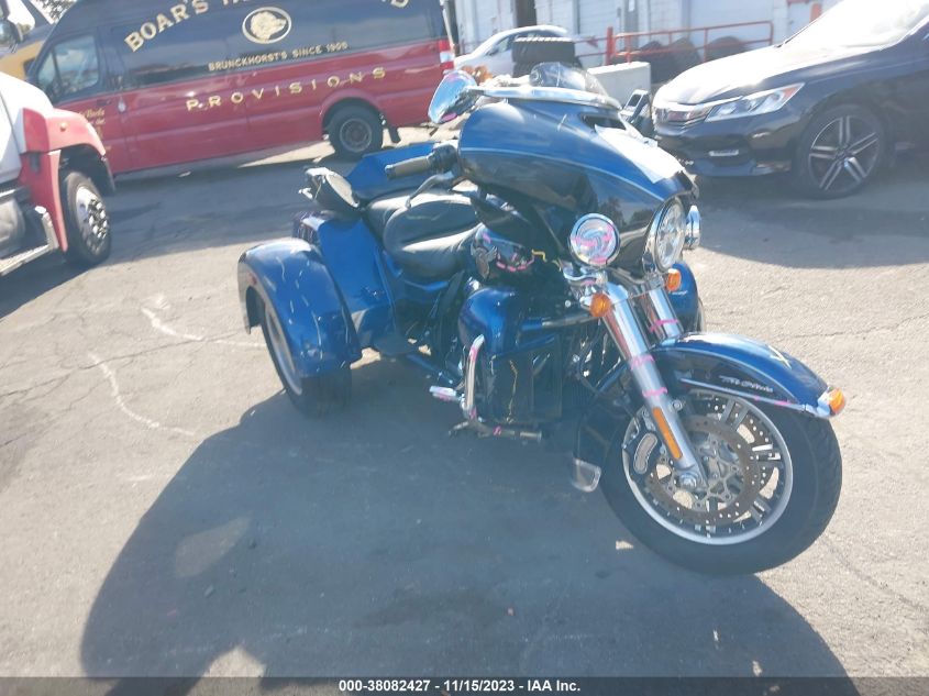 1HD1MDD12JB851806 HARLEY-DAVIDSON FLHTCUTG 115TH ANN TRI GLIDE ULTRA 2018