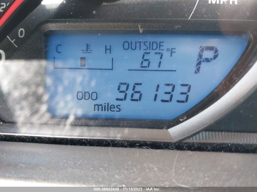 2014 TOYOTA RAV4 LE - JTMZFREV1ED042126
