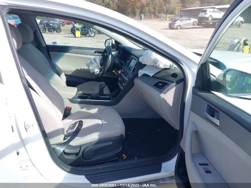 2018 HYUNDAI SONATA SE - 5NPE24AF5JH631776