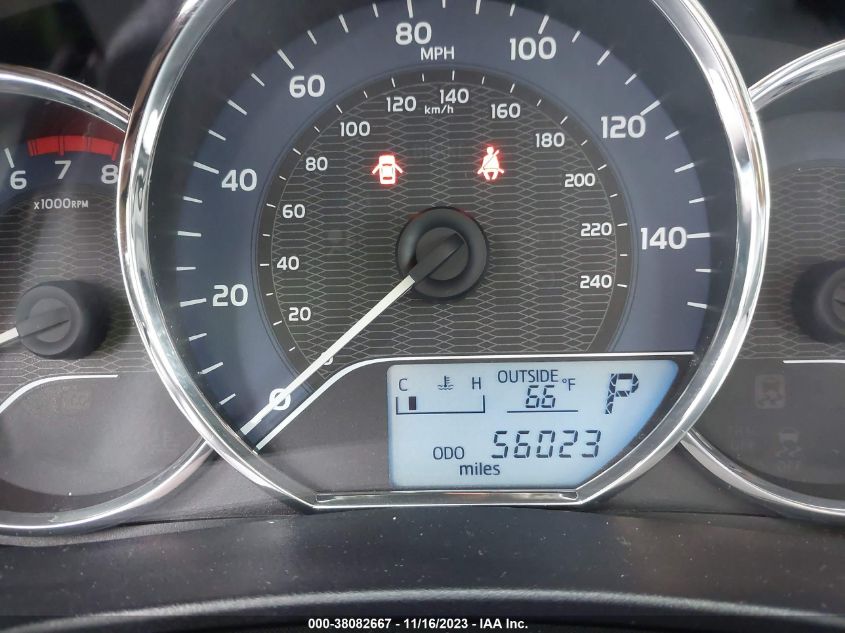 2015 TOYOTA COROLLA LE PLUS - 5YFBURHE4FP295880