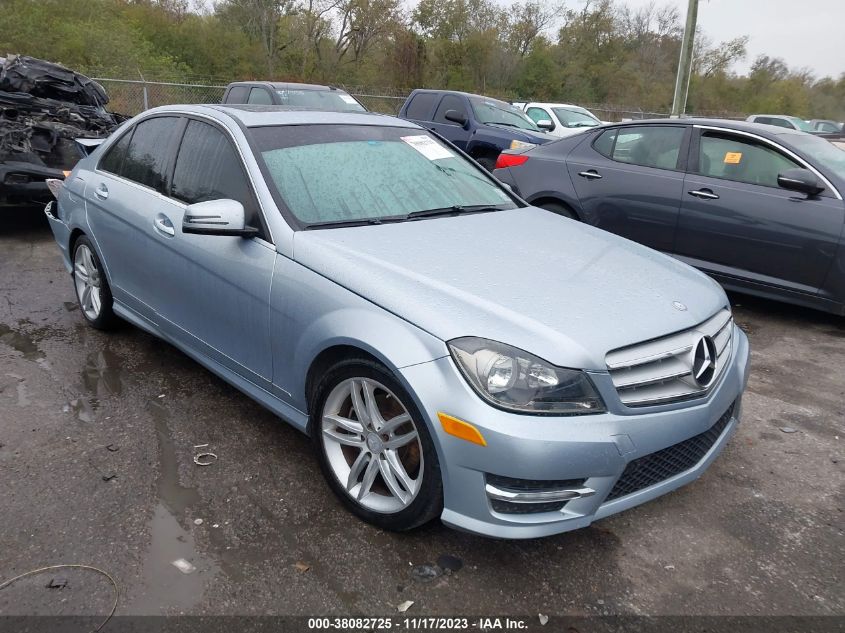 2013 MERCEDES-BENZ C 250 SPORT/LUXURY - WDDGF4HB3DA755837