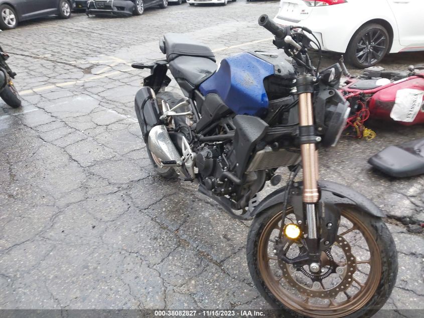 2022 HONDA CBF300, VIN: MLHNC5557N5200363