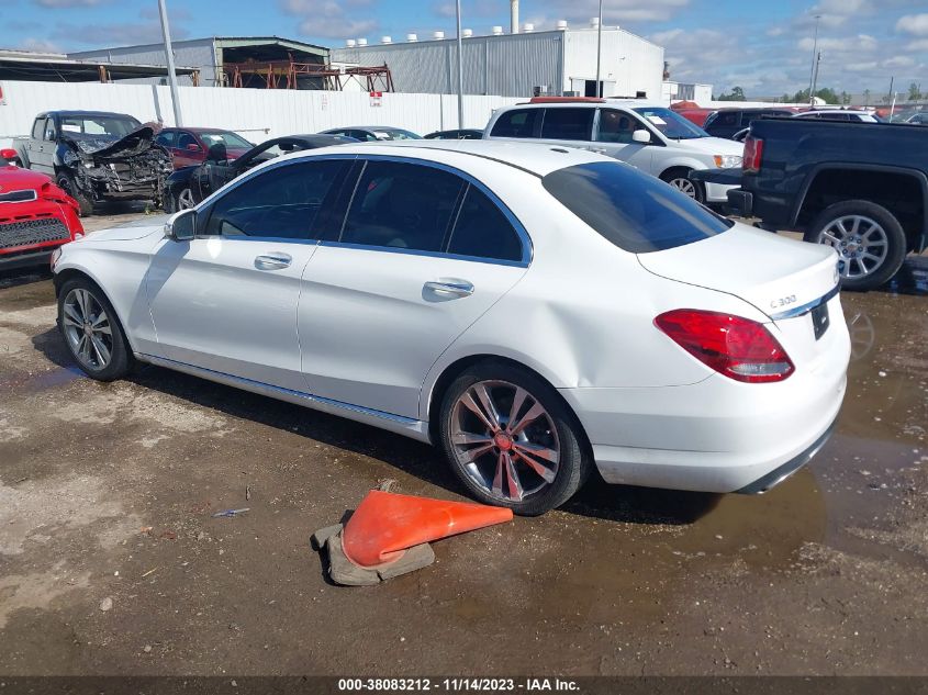 2015 MERCEDES-BENZ C 300 LUXURY/SPORT - 55SWF4JBXFU091318
