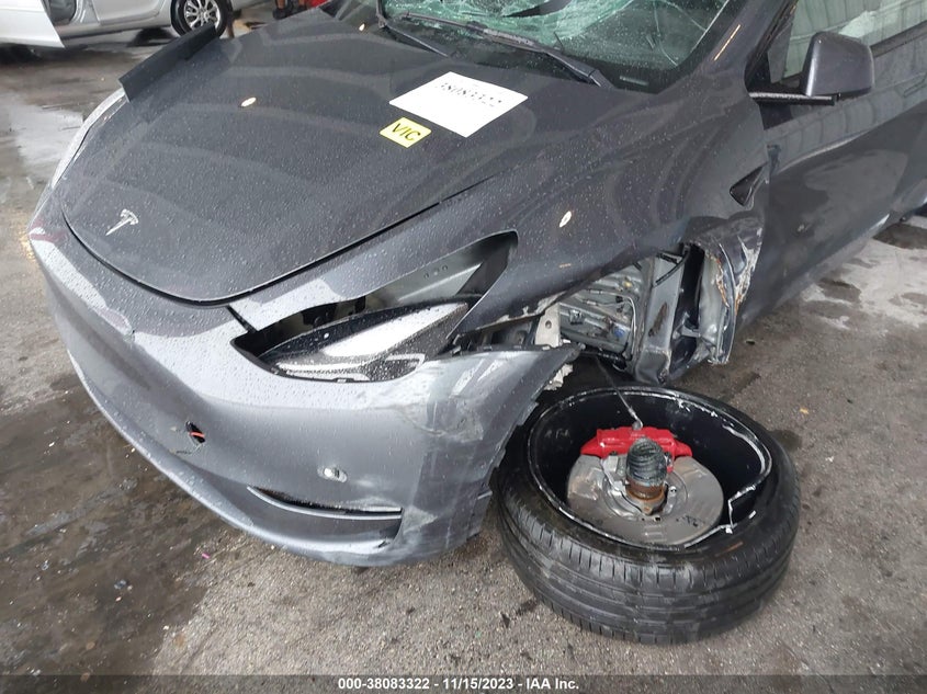 VIN 7SAYGDEF7NF457175 2022 TESLA MODEL Y