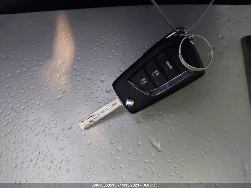 VIN 5YFEPMAE9NP317128 2022 TOYOTA COROLLA LE