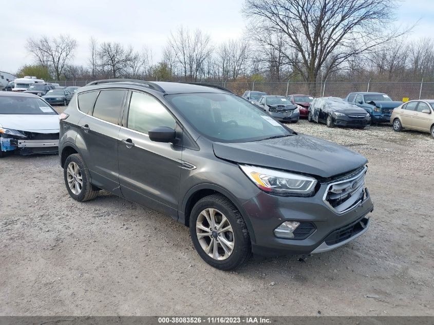 2017 FORD ESCAPE SE - 1FMCU0GD7HUD65527