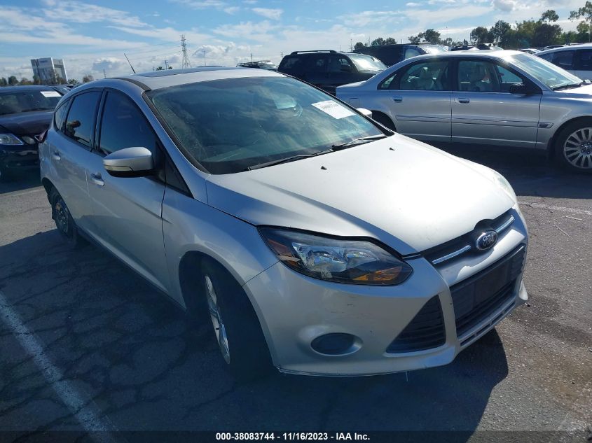 2014 FORD FOCUS SE - 1FADP3K28EL242320