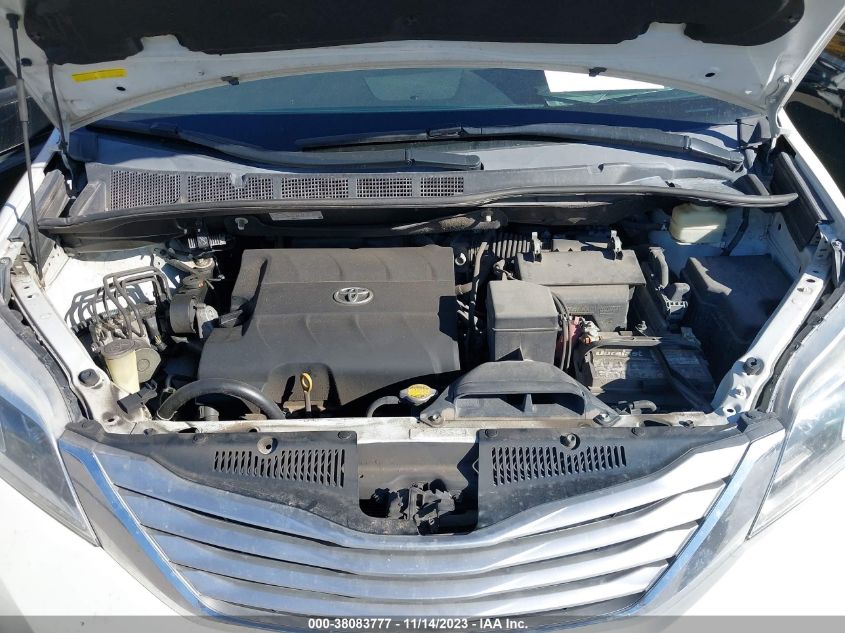 5TDYK3DC7GS762770 2016 TOYOTA SIENNA, photo no. 10