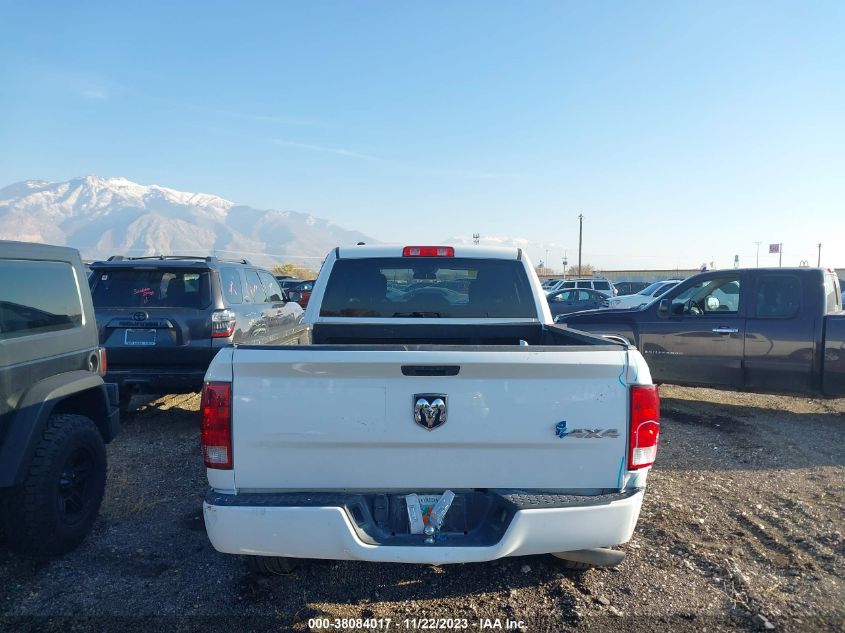 VIN 1C6RR7FG2KS631857 2019 RAM 1500 CLASSIC EXPRESS  4X4 6\4" BOX