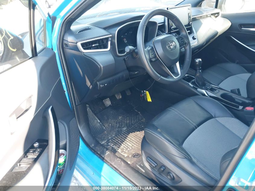 2021 TOYOTA COROLLA XSE - JTNA4MBE2M3124585