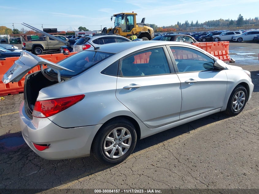 2012 HYUNDAI ACCENT VIN: KMHCT4AE3CU181643